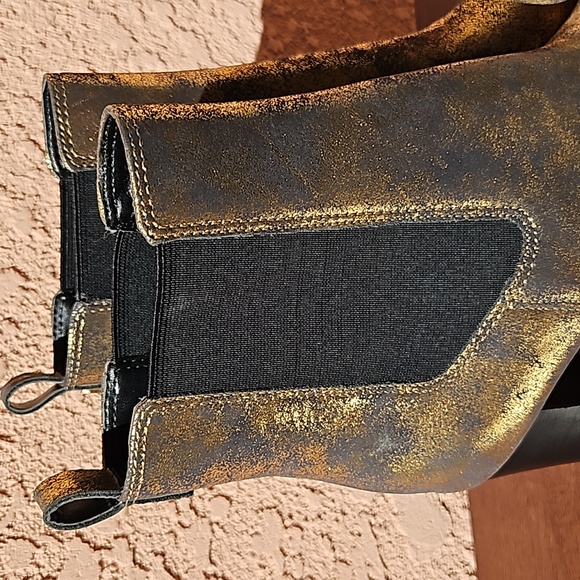 Lauren Ralph Lauren Mylah Metallic Golden Leather Booties Ankle Pull-On Sz 10 - Picture 5 of 17